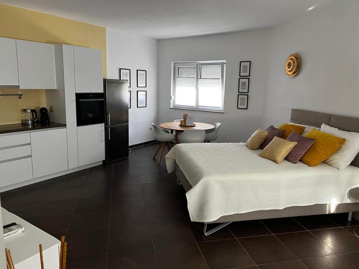 Kavajin Rooms Duće Eksteriør billede