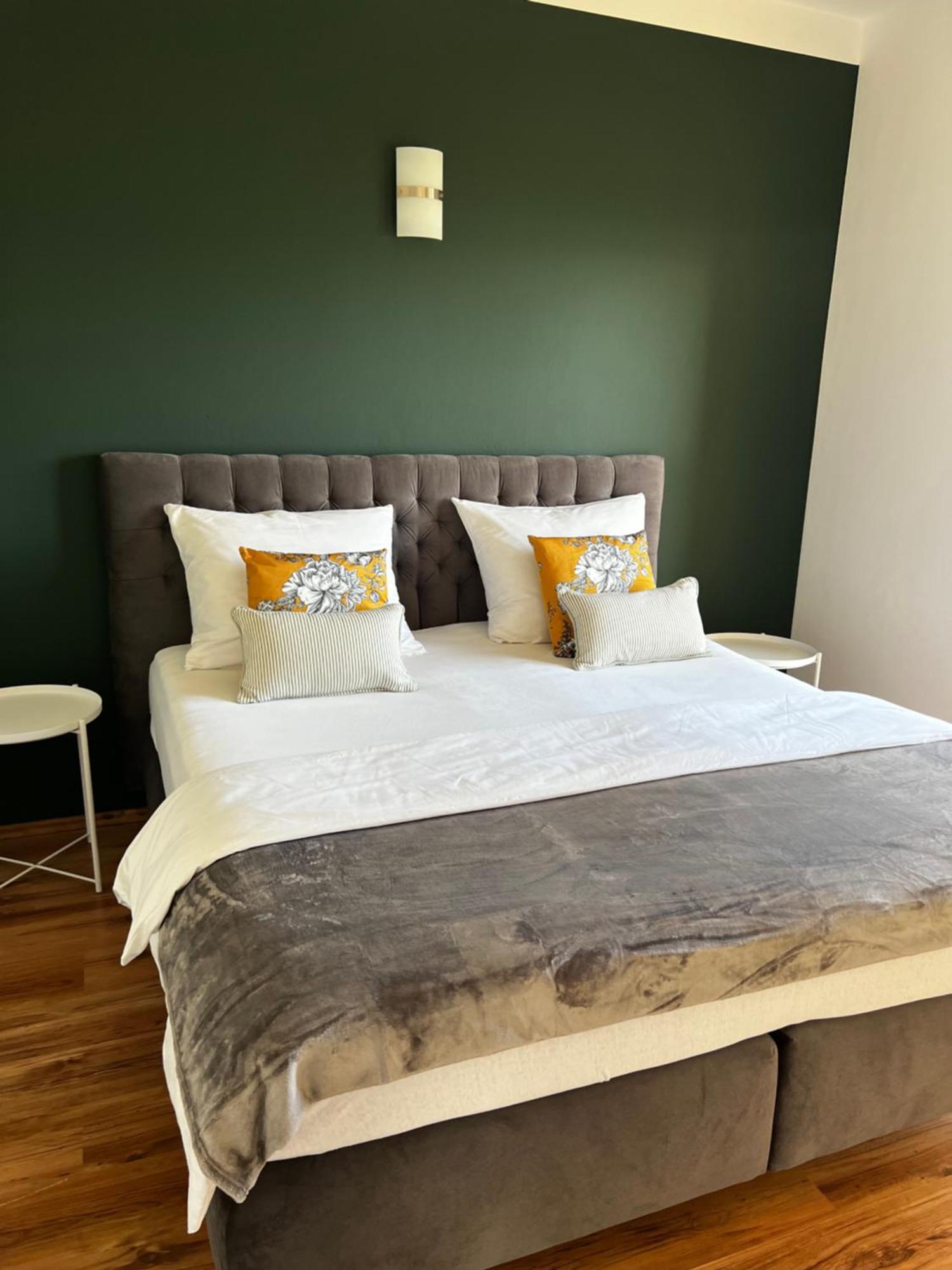 Kavajin Rooms Duće Værelse billede